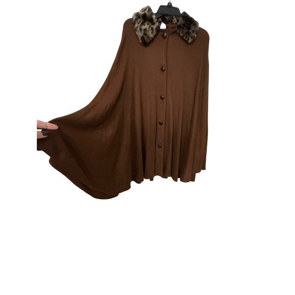 Vintage A. Brod Faux Fur Collar Swing Cape Poncho Brown Made in USA One Size - Picture 4 of 8